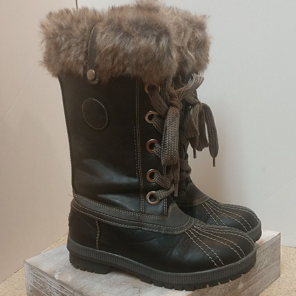 👍 London Fog Boots Size 7.   S3